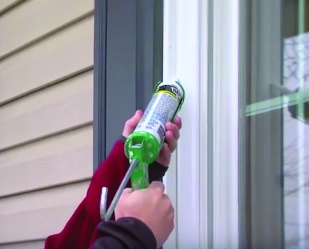 Caulking Saves Money