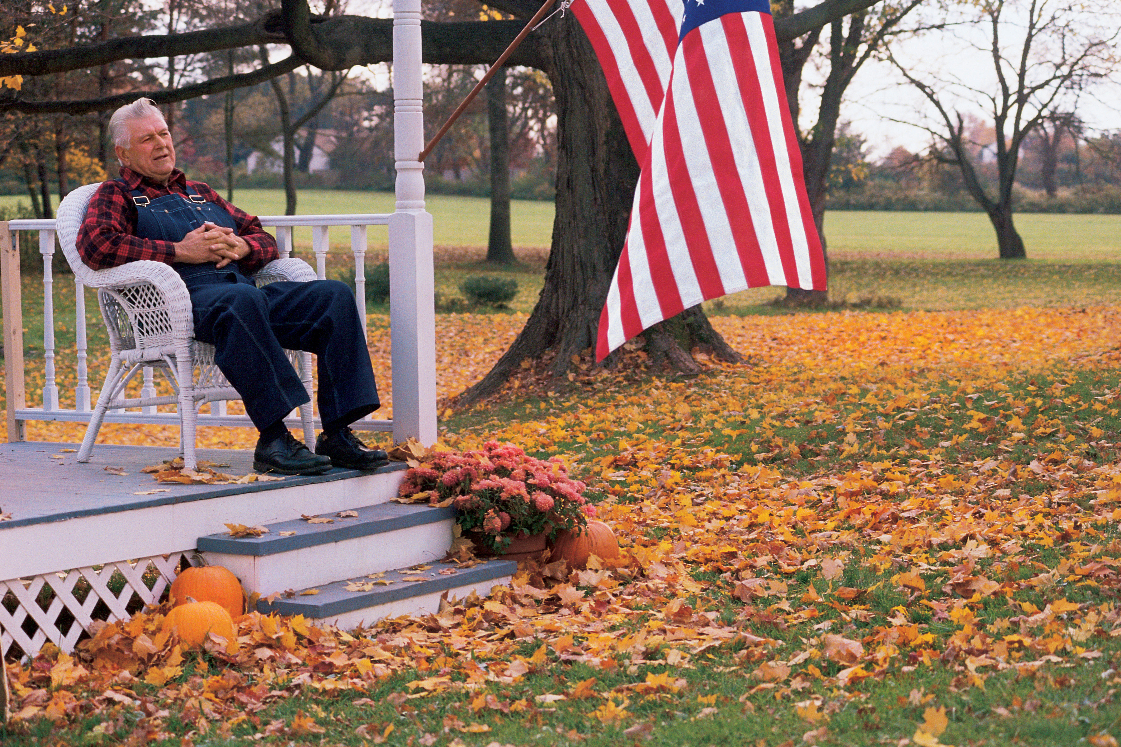 Stay warm with these energy-saving tips!