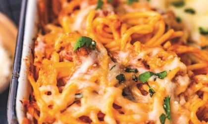 Spaghetti in pan