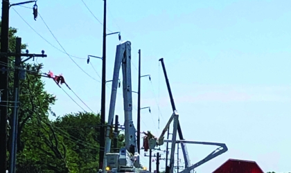 Linemen Working on Transmission Project