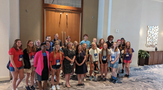 Current high school juniors will soon be able to apply to participate in the National Rural Electric Cooperative Association (NRECA) Youth Tour!