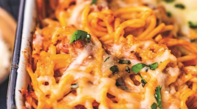 Spaghetti in pan