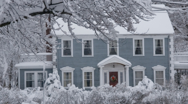 It’s getting cold in the First State, and that means it’s time to switch up your energy-saving strategies to fit the season!